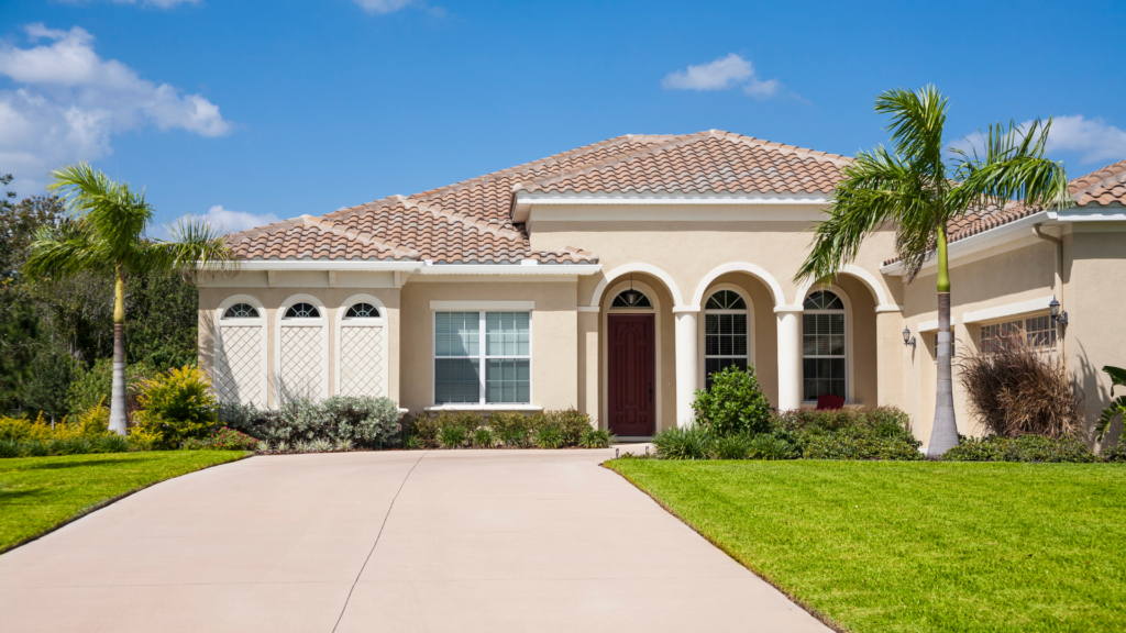 What Happens If You Wait Too Long to Repaint Your Florida Home?